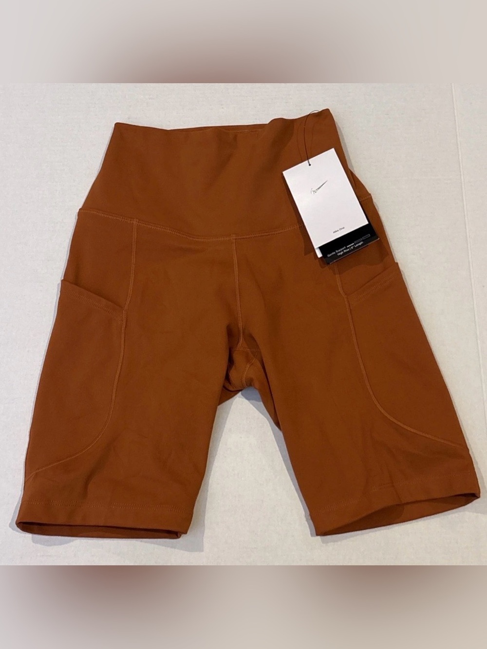 Women's Nike One High-Waisted 8" Biker Shorts XS Burnt Orange